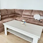 Sea Garden 2bd شقة *